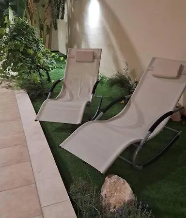 Domus 0143 Bed & Breakfast San Giorgio Ionico