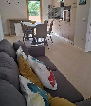 Bed & Breakfast Domus 0143