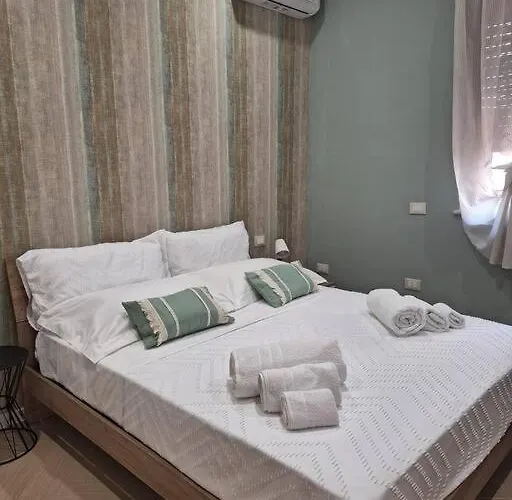 לינה וארוחת בוקר Domus 0143